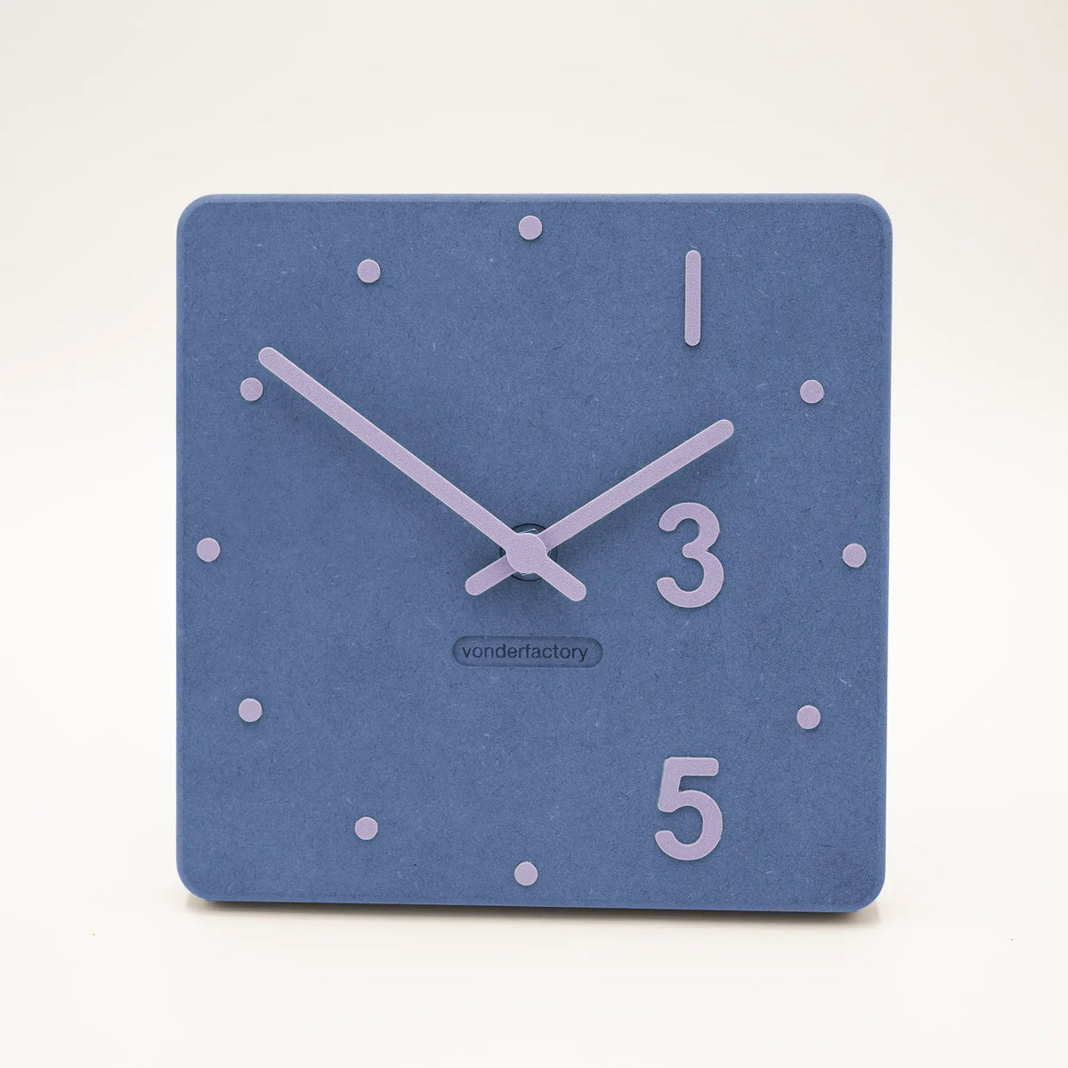 LXVAR Desktra_blau_lila