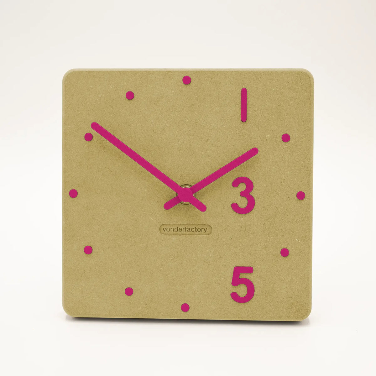 LXVAR Desktra_gelb_fuchsia