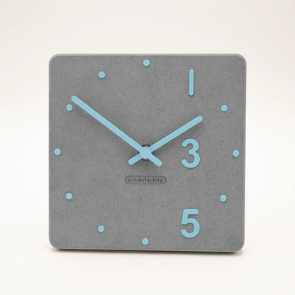 LXVAR Desktra_grau_blau