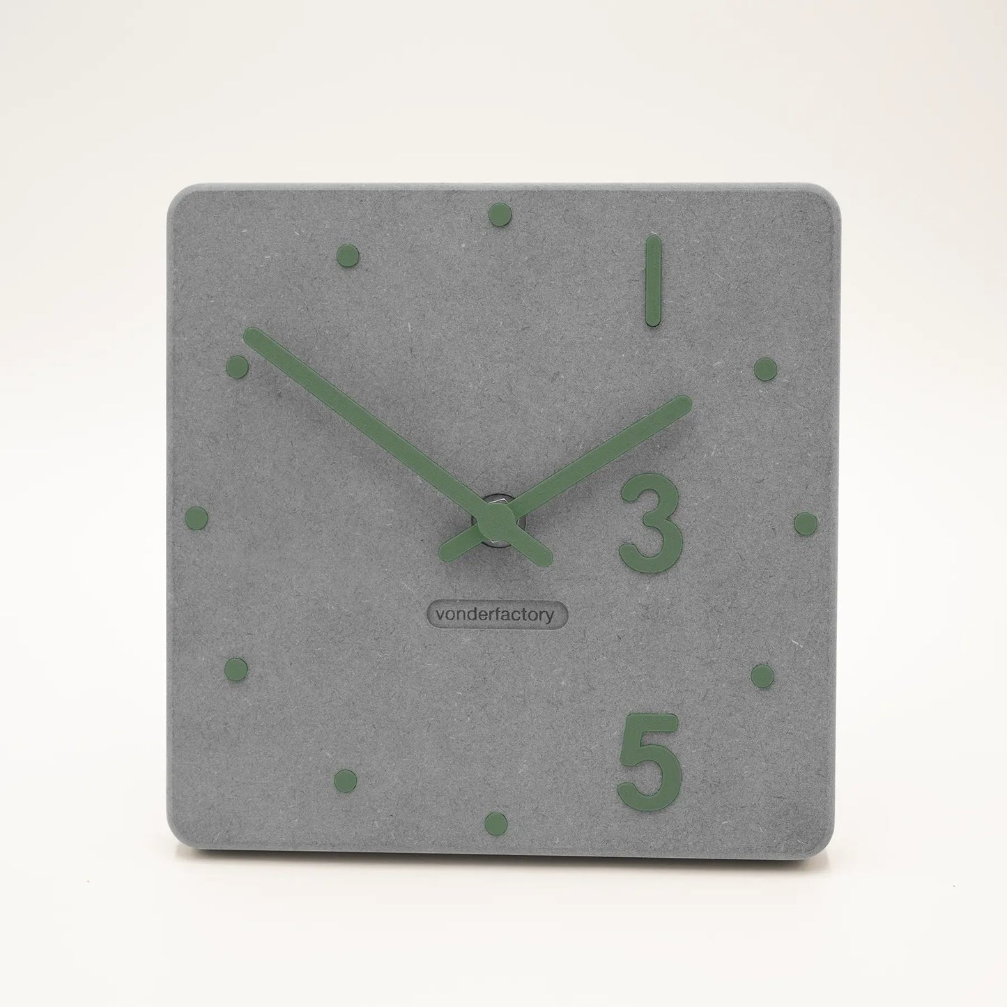 LXVAR Desktra_grau_khaki