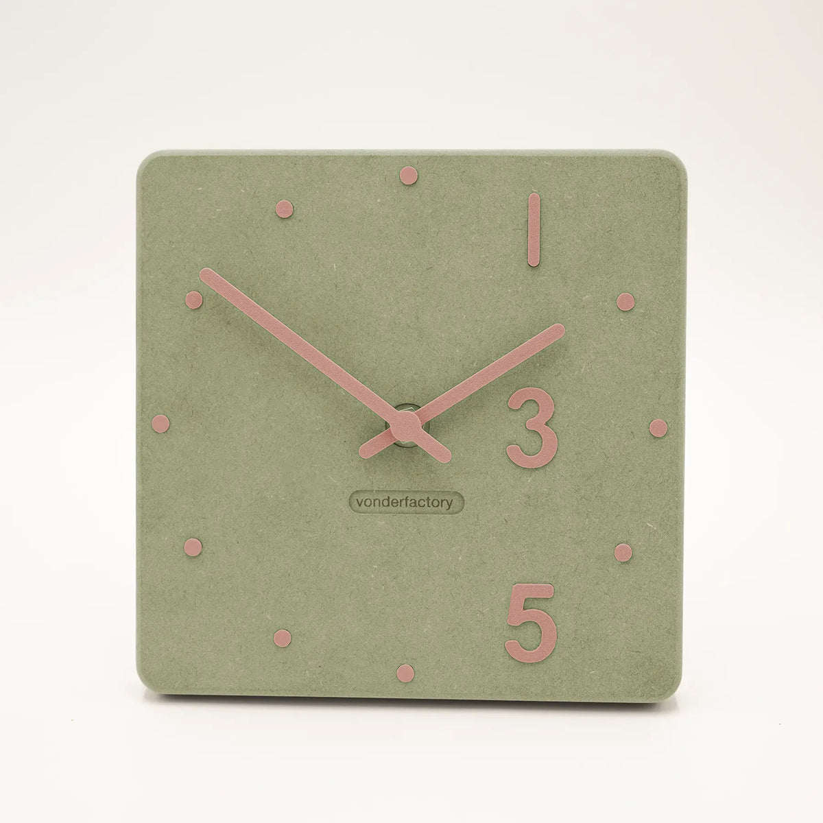 LXVAR Desktra_khaki_terrakotta