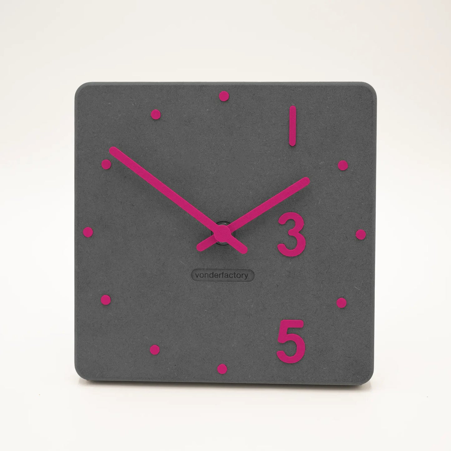 LXVAR Desktra_schwarz_fuchsia