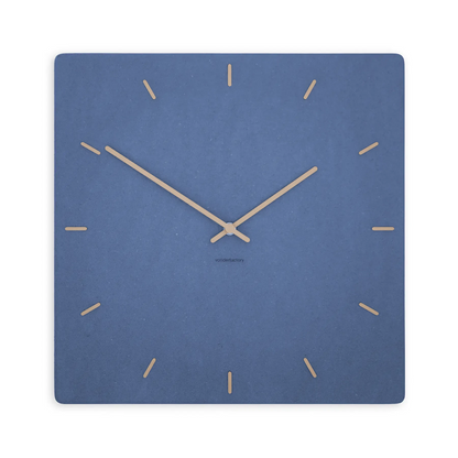 LXVAR Pura_Square_blau_latte