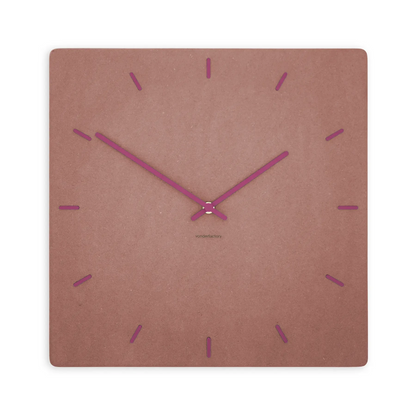 LXVAR Pura_Square_rot_fuchsia