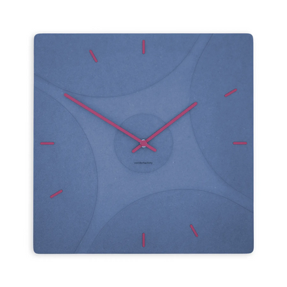 LXVAR Quadriva_blau_fuchsia
