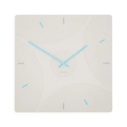 LXVAR Quadriva_weiss_blau