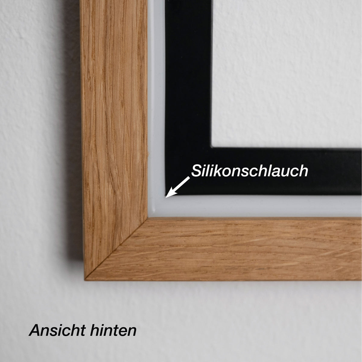 Prismis Wandbild Stahl Schwarz und Eichenholzrahmen - Hirsch - Silikonschlauch Detail