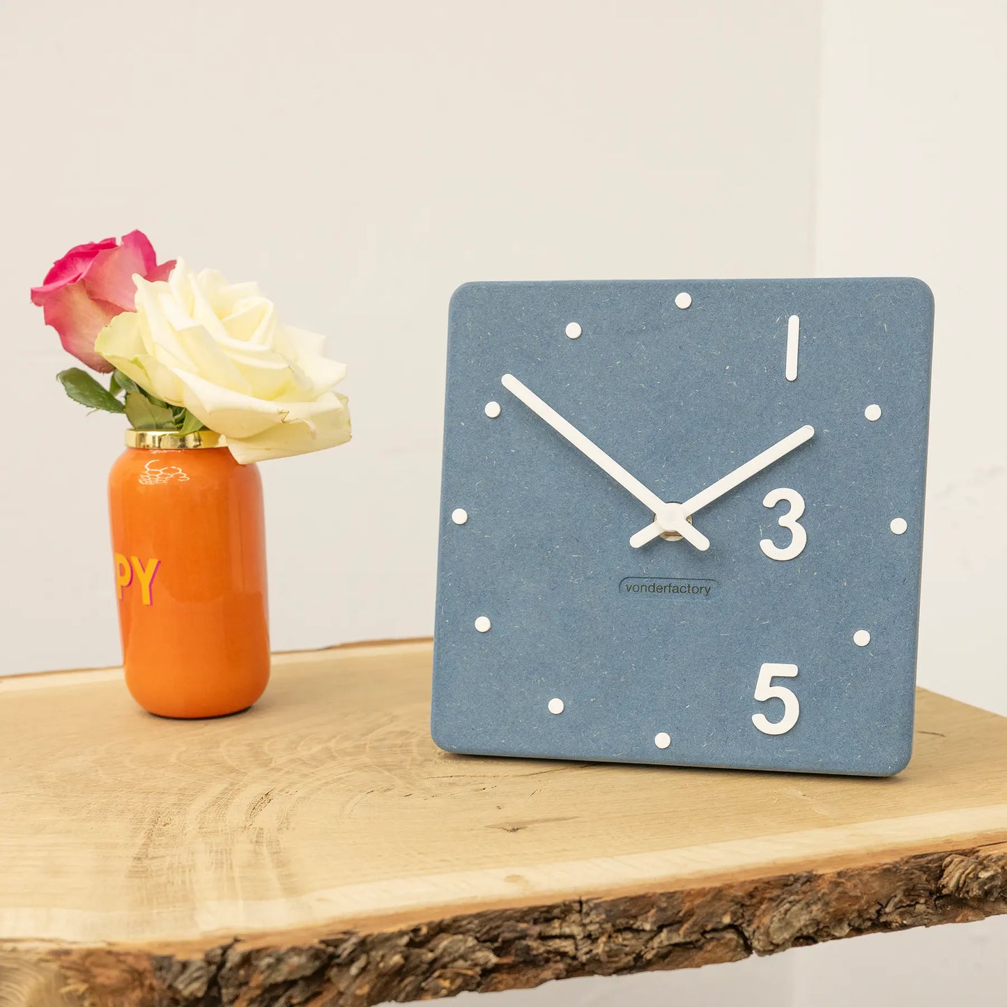 LUXHORA Desktra Desk Clock