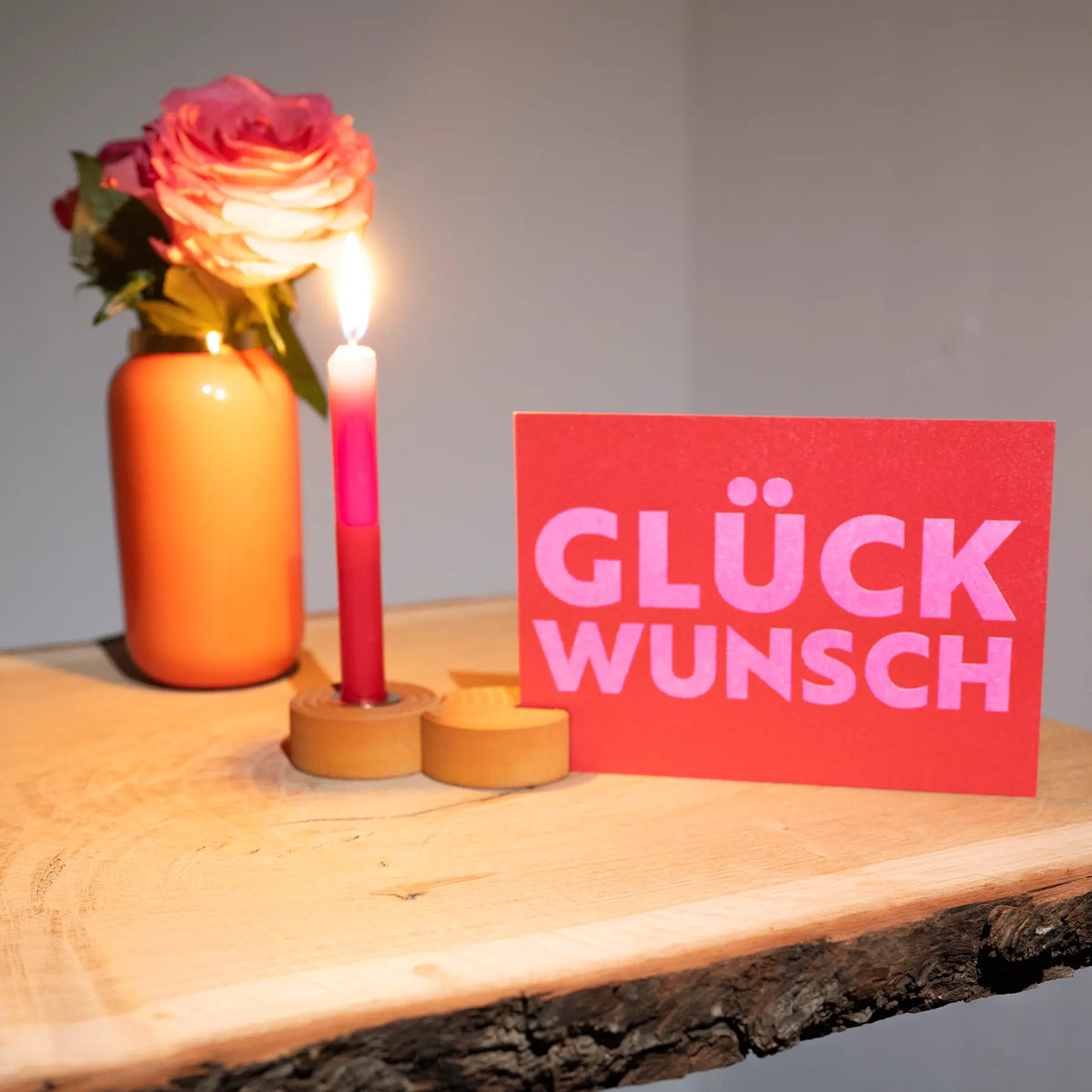 Ringcut – Candle Holder + Card Holder