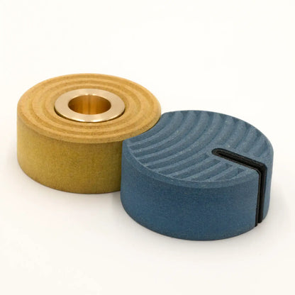 Ringcut – Candle Holder + Card Holder