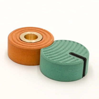 Ringcut – Candle Holder + Card Holder