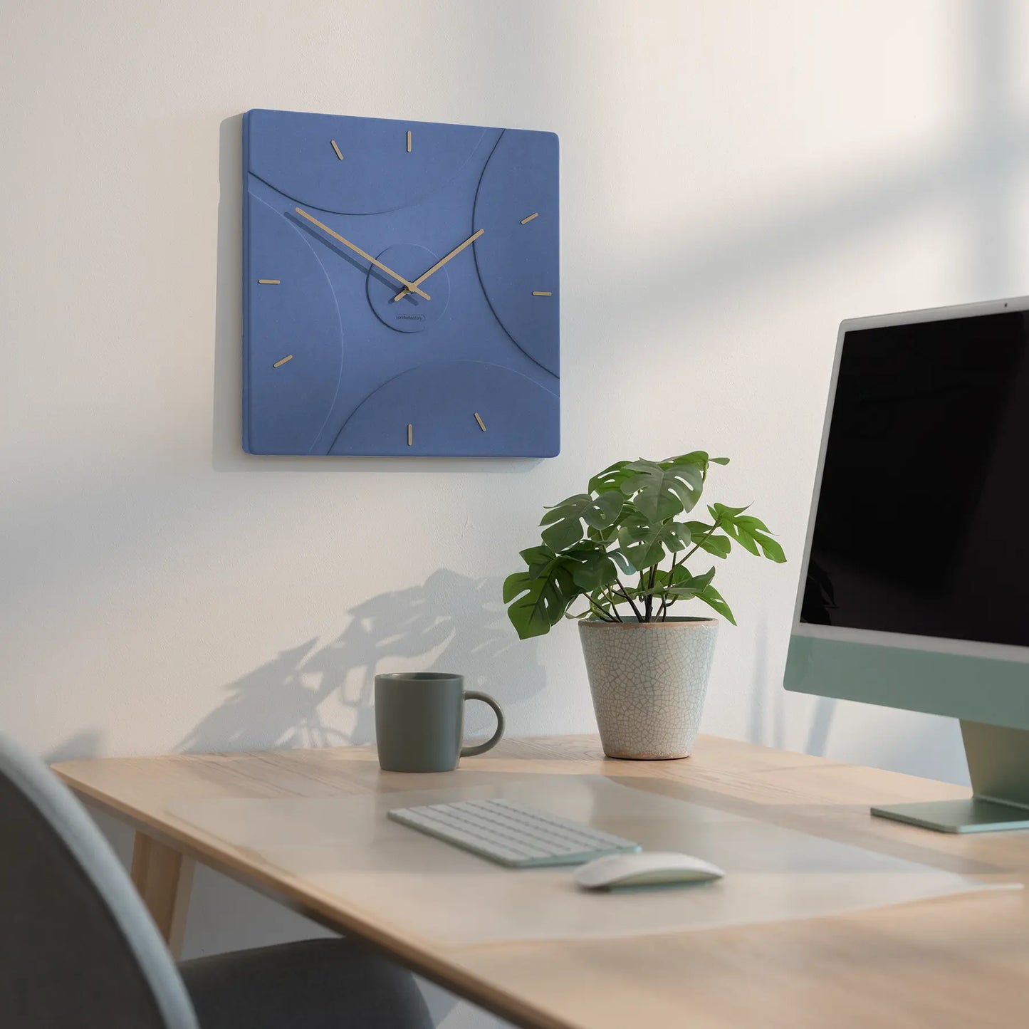 LUXHORA Quadriva – Wall Clock