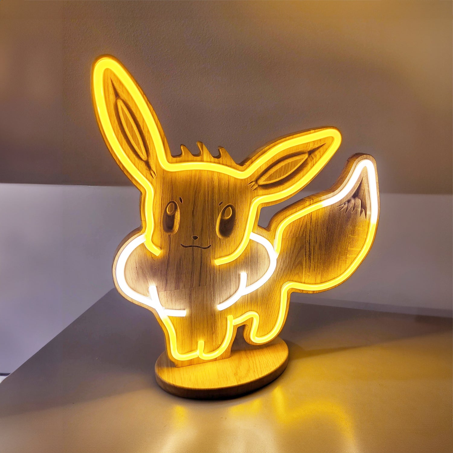Lignulux LED Lampe aus Eichenholz - Individuelle Anfertigung - Evoli